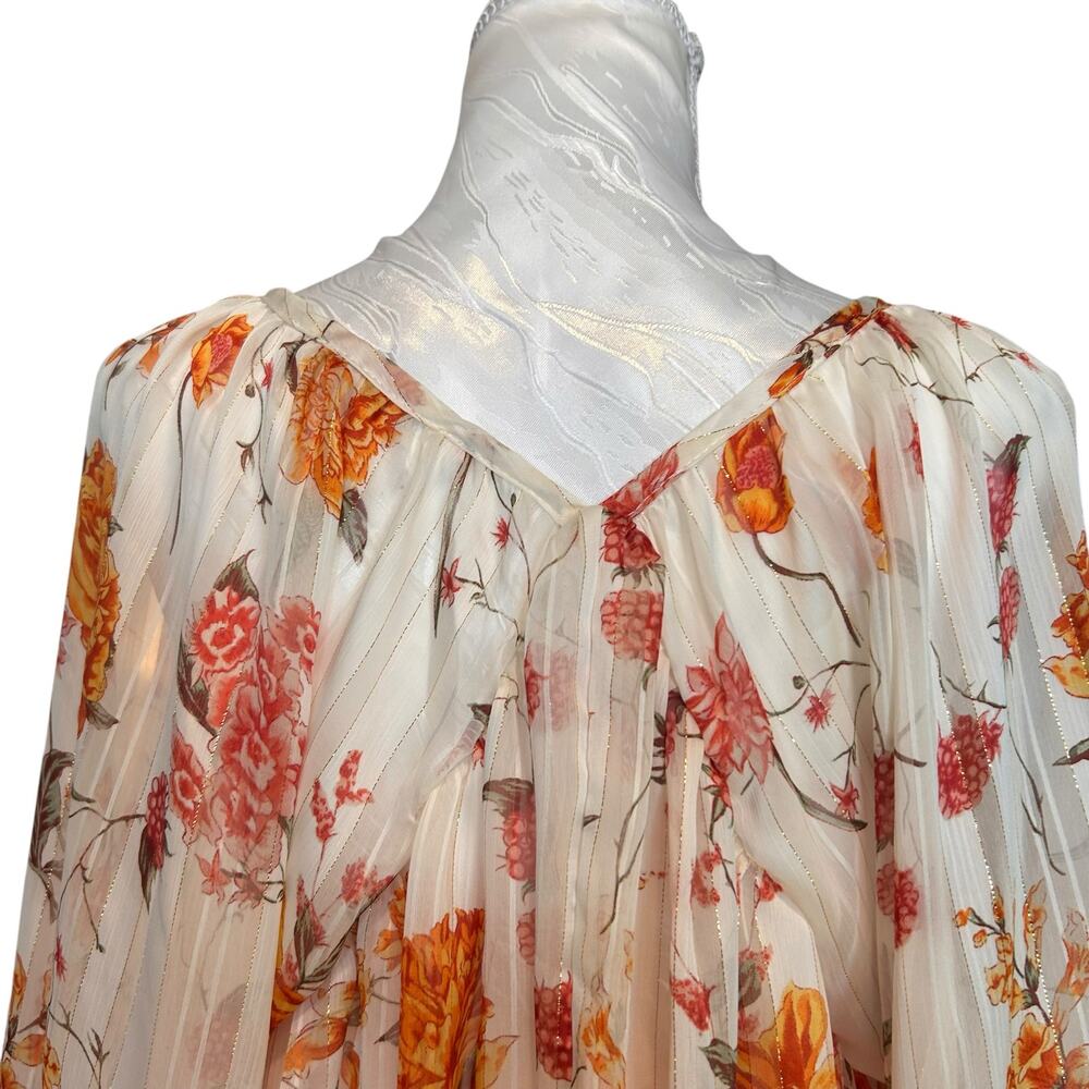 Bucket List Sheer Pleated Metallic Blouse Medium - Picture 6 of 12